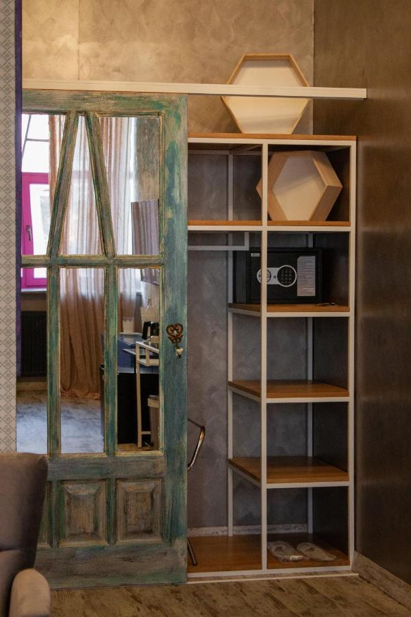 Manna Boutique Hotel (Adults Only) Kiev Ngoại thất bức ảnh